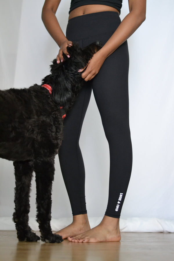 Black vs pink activewear: how to style both